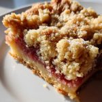 Rhubarb Crumble Bars